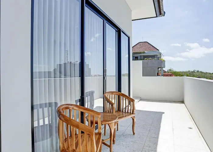 Oyo 90521 Rumah Ibu