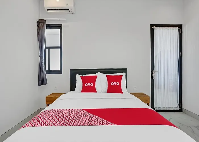Oyo 90521 Rumah Ibu