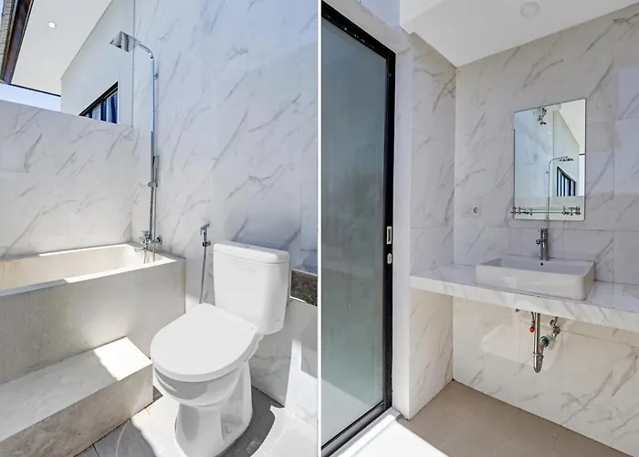 Oyo 90521 Rumah Ibu Hotel 2*